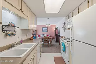 230 N Camino del Vate, Green Valley, AZ 85614 - Photo 21