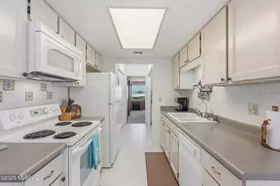 230 N Camino Del Vate, Green Valley, AZ 85614 - Photo 19