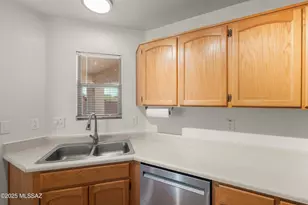 2125 N Jacamar Ln, Tucson, AZ 85745 - Photo 21