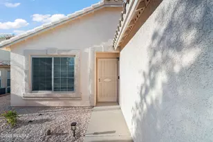2125 N Jacamar Ln, Tucson, AZ 85745 - Photo 9