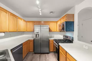 2125 N Jacamar Ln, Tucson, AZ 85745 - Photo 23