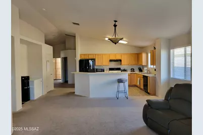 7395 S River Willow Drive, Tucson, AZ 85747 - Photo 17
