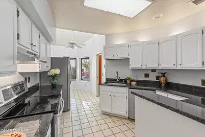 5217 N 1st Avenue, Tucson, AZ 85718 - Photo 11