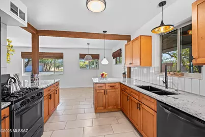 2735 N Park Avenue, Tucson, AZ 85719 - Photo 9