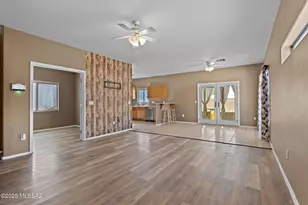 3642 E Drexel Manor Stravenue, Tucson, AZ 85706 - Photo 3