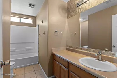 3642 E Drexel Manor Stravenue, Tucson, AZ 85706 - Photo 23