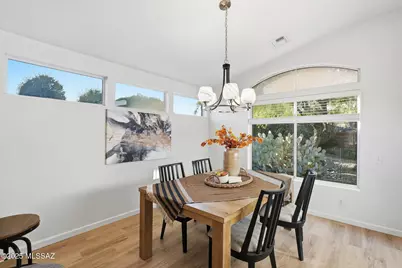 13941 N Trade Winds Way, Oro Valley, AZ 85755 - Photo 17
