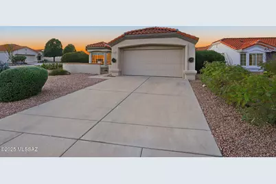 13941 N Trade Winds Way, Oro Valley, AZ 85755 - Photo 3