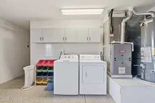 13941 N Trade Winds Way, Oro Valley, AZ 85755 - Photo 33