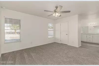 10101 E Stella Road, Tucson, AZ 85730 - Photo 13