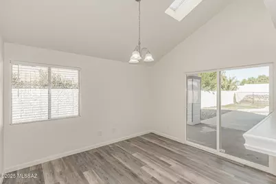 10101 E Stella Road, Tucson, AZ 85730 - Photo 11