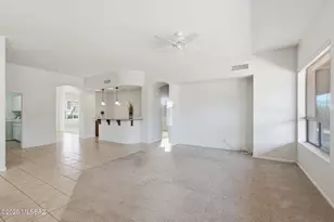 37303 S Vista Park Dr, Saddlebrooke, AZ 85739 - Photo 13