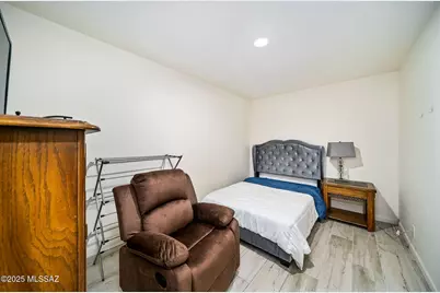 [Address not provided], Tucson, AZ 85711 - Photo 13