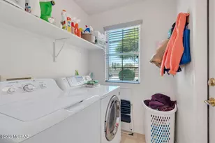 9091 N Ironwood Bluffs Ln, Tucson, AZ 85742 - Photo 7