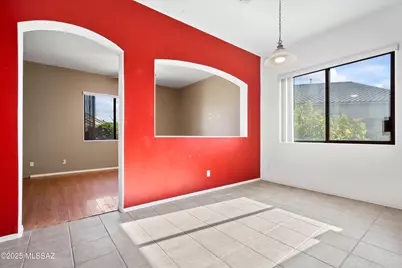 7649 S Pacific Willow Drive, Tucson, AZ 85747 - Photo 9