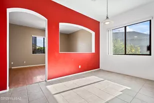 7649 S Pacific Willow Dr, Tucson, AZ 85747 - Photo 9