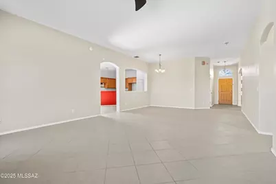 7649 S Pacific Willow Drive, Tucson, AZ 85747 - Photo 5