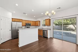 119 S Beyerville Pl, Sahuarita, AZ 85629 - Photo 7