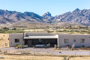 564 W Knox St, Pearce, AZ 85625 - Photo 1