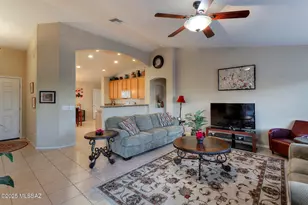 2175 E Bluejay Vista Ln, Green Valley, AZ 85614 - Photo 7