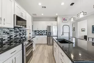 1297 E Basalt Dr, Green Valley, AZ 85614 - Photo 15