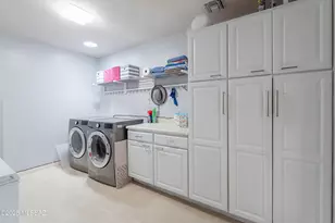 1645 N Indigo Dr, Tucson, AZ 85745 - Photo 29