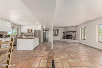 3901 N Smokey Topaz Lane, Tucson, AZ 85749 - Photo 7