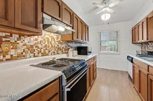 2718 N La Verne Ave, Tucson, AZ 85712 - Photo 7