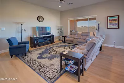 1915 N Banneker Lane, Green Valley, AZ 85614 - Photo 5