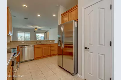 8592 N Western Juniper Terrace, Tucson, AZ 85743 - Photo 11