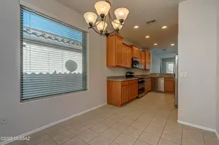 8592 N Western Juniper Terrace, Tucson, AZ 85743 - Photo 7