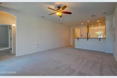 8592 N Western Juniper Terrace, Tucson, AZ 85743 - Photo 17