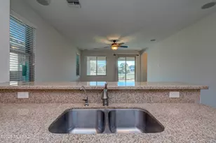 8592 N Western Juniper Terrace, Tucson, AZ 85743 - Photo 15