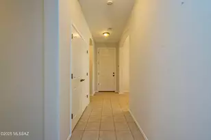 8592 N Western Juniper Terrace, Tucson, AZ 85743 - Photo 9