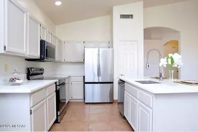 124 S Palace Gardens Drive, Tucson, AZ 85748 - Photo 25