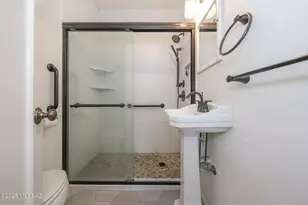 116 N Martin Ave, Tucson, AZ 85719 - Photo 13