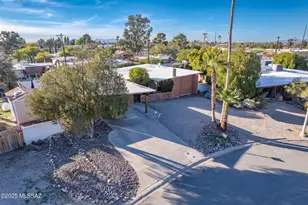 1252 S Avenida Sirio, Tucson, AZ 85710 - Photo 3
