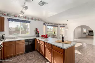 4361 W Plantation St, Tucson, AZ 85741 - Photo 11