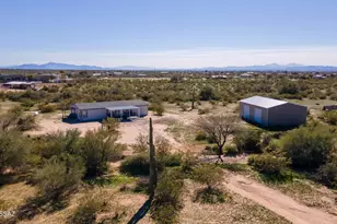 30207 E Slater Ln, Marana, AZ 85658 - Photo 19