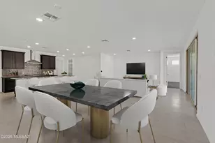 12779 E Tortoise Pointe Dr, Vail, AZ 85641 - Photo 7