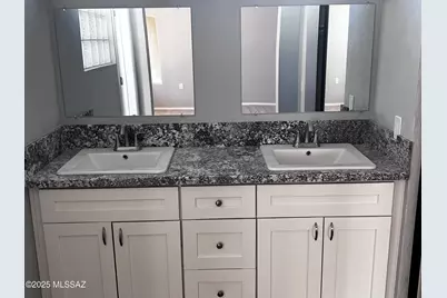 1177 W Wild Dune Lane, Oro Valley, AZ 85737 - Photo 9