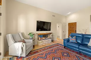 1558 E Bright Angel Dr, Oro Valley, AZ 85755 - Photo 9