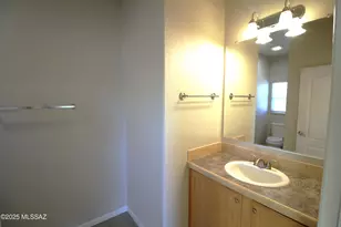 6170 N Orange Tree Ln, Tucson, AZ 85741 - Photo 13