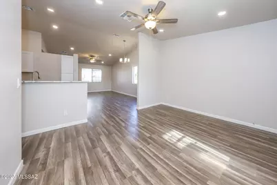 1801 W Great Oak Drive, Tucson, AZ 85746 - Photo 13
