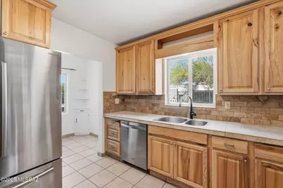 105 S Irving Avenue, Tucson, AZ 85711 - Photo 25