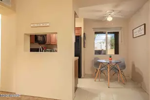 1810 E Blacklidge Dr, Tucson, AZ 85719 - Photo 5
