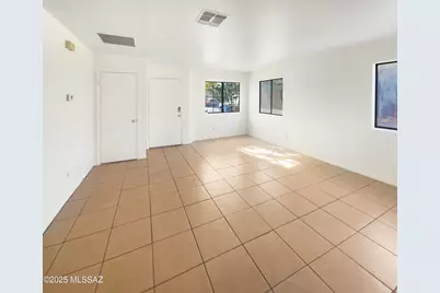1624 W Mulholland Court, Tucson, AZ 85746 - Photo 7