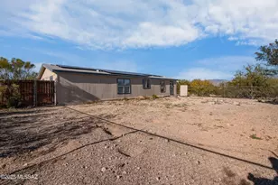 11745 S Kicking Horse Pl, Vail, AZ 85641 - Photo 41