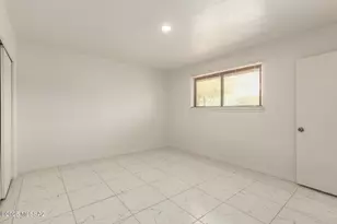 2550 N Van Buren Ave, Tucson, AZ 85712 - Photo 25