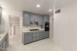 2550 N Van Buren Ave, Tucson, AZ 85712 - Photo 19